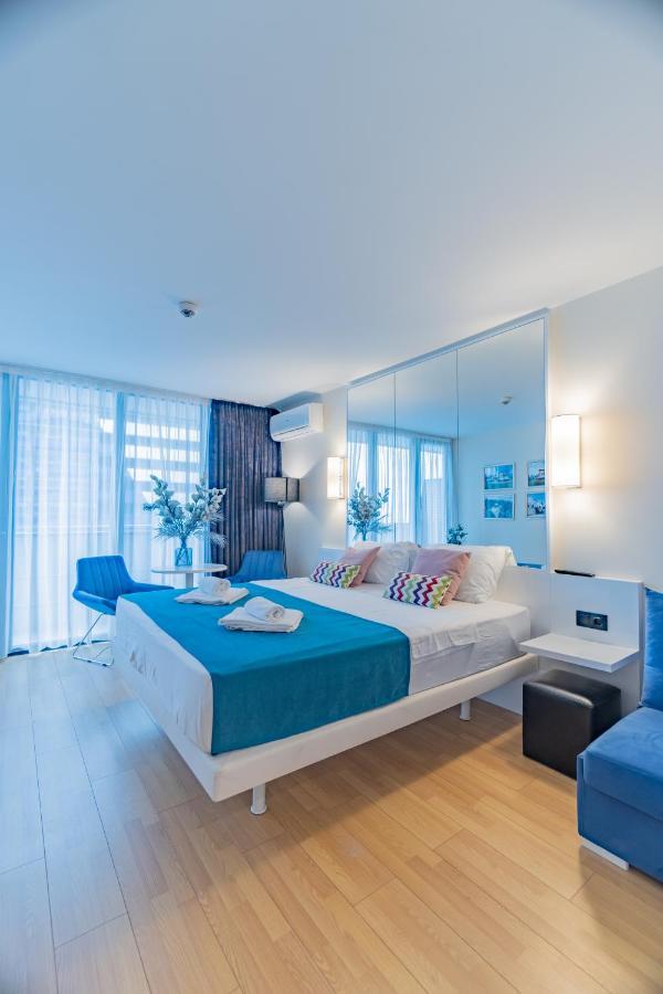 Smart Aparthotel Orbi City Batumi Kültér fotó