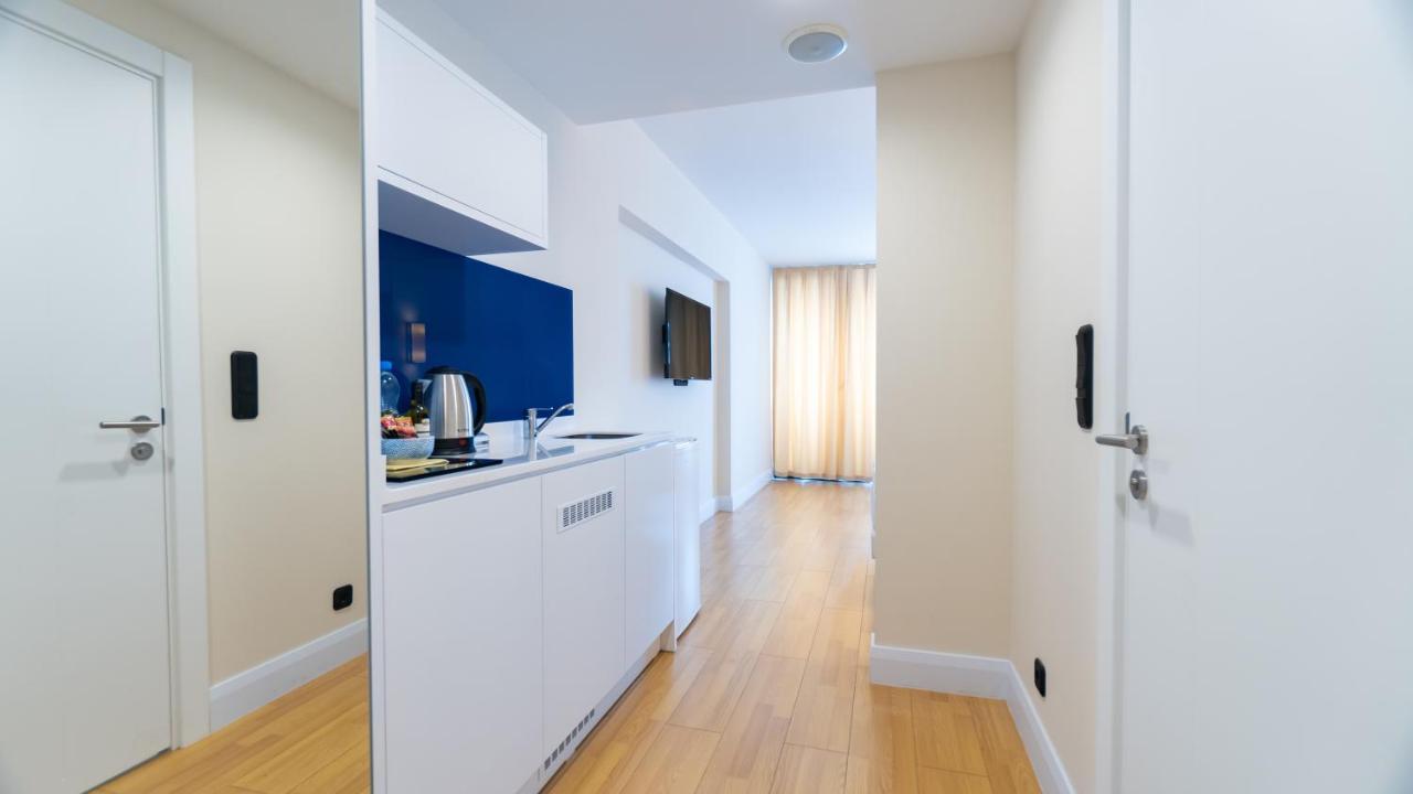 Smart Aparthotel Orbi City Batumi Kültér fotó